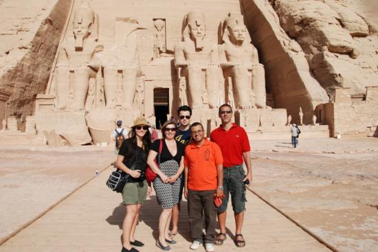 le-temple-d-abou-simbel.jpg